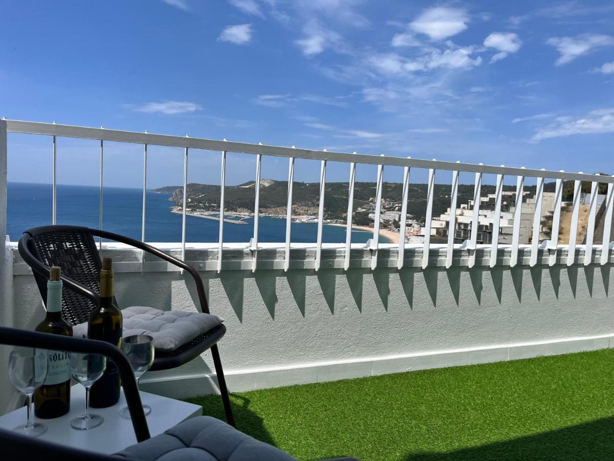 Axenic Retreat - Panoramic Ocean View, Sleeps 4, Ensuite Bathroom, New Redesign Sesimbra Eksteriør bilde