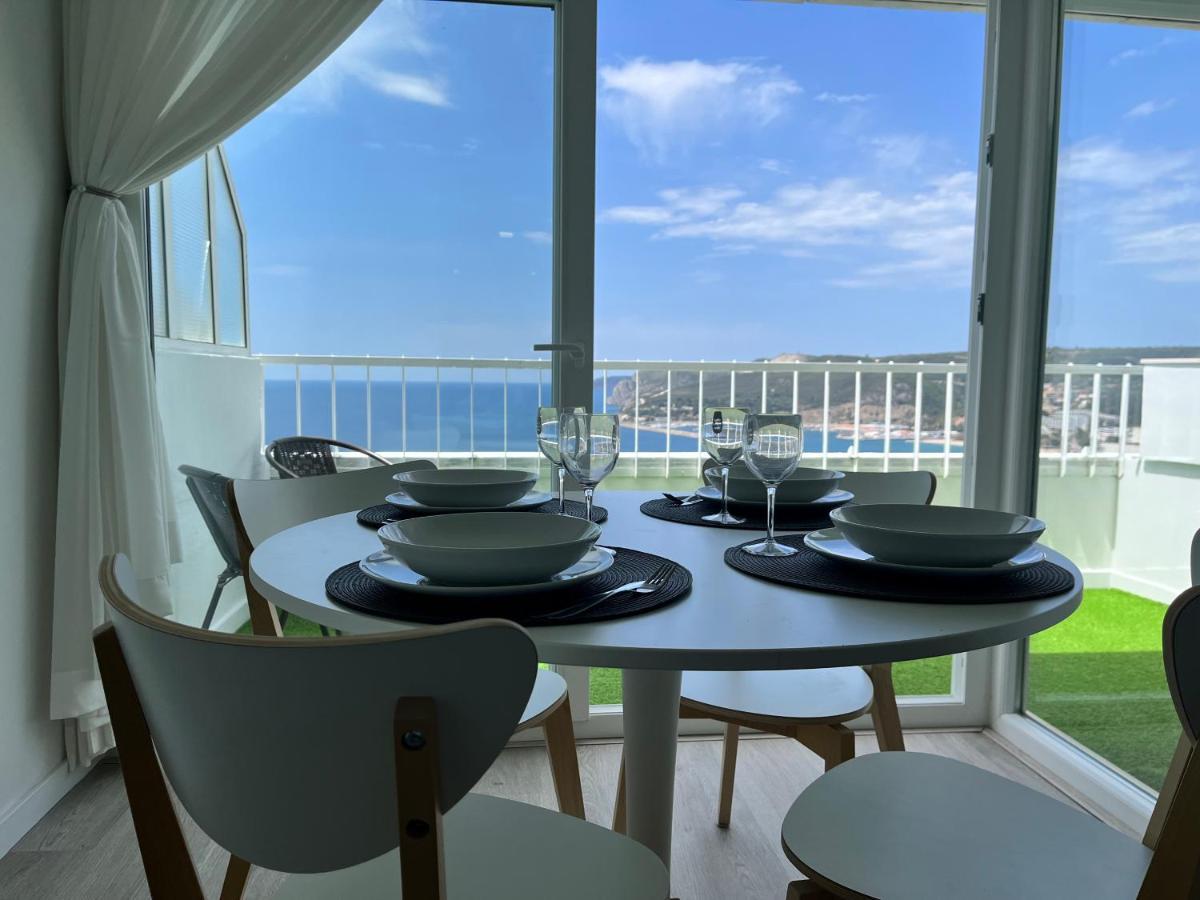 Axenic Retreat - Panoramic Ocean View, Sleeps 4, Ensuite Bathroom, New Redesign Sesimbra Eksteriør bilde