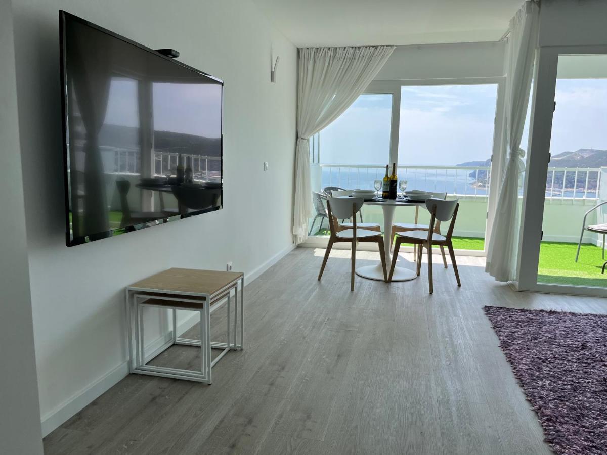 Axenic Retreat - Panoramic Ocean View, Sleeps 4, Ensuite Bathroom, New Redesign Sesimbra Eksteriør bilde