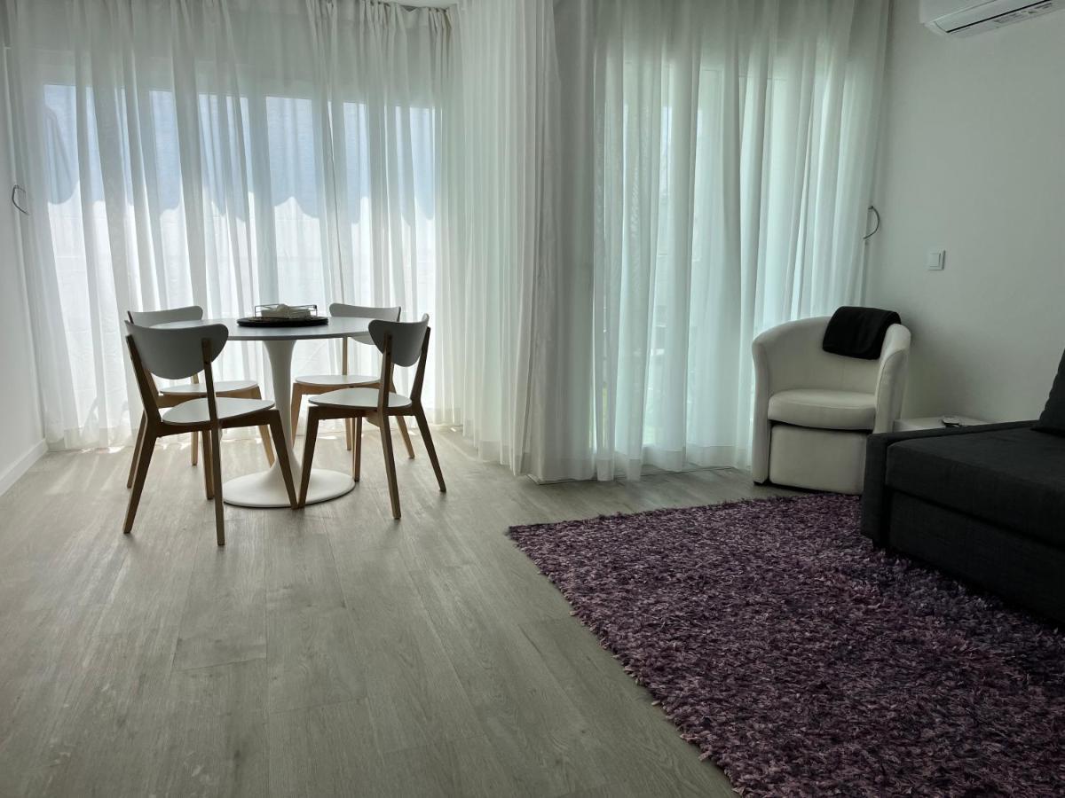 Axenic Retreat - Panoramic Ocean View, Sleeps 4, Ensuite Bathroom, New Redesign Sesimbra Eksteriør bilde