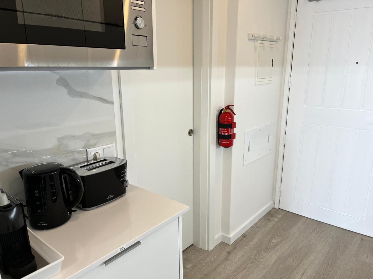 Axenic Retreat - Panoramic Ocean View, Sleeps 4, Ensuite Bathroom, New Redesign Sesimbra Eksteriør bilde
